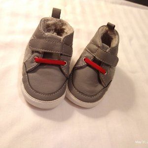 infant shoe, 3-6 month, gray velcro closure, soft base, unknown brand
